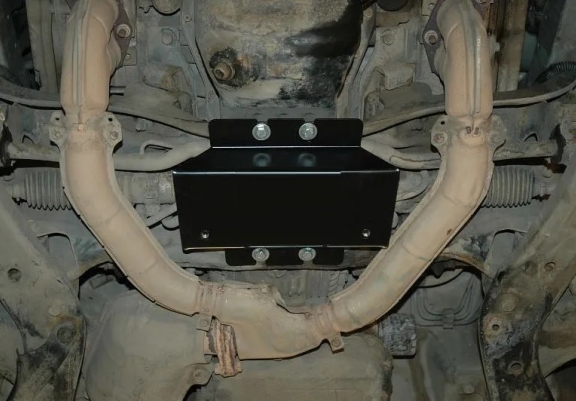 Steel skid plate for Subaru Forester 2