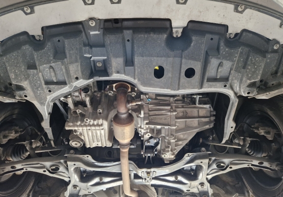 Steel skid plate for Toyota Yaris