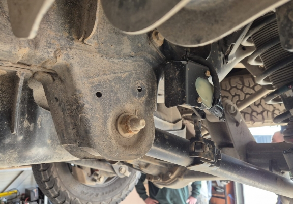 Aluminium Rear Trailing Arm Sensor Skid Plate Ford Ranger Raptor